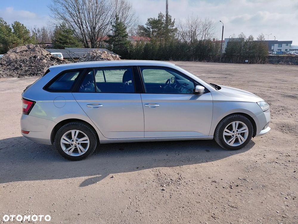Skoda Fabia 1.0 TSI Ambition - 7