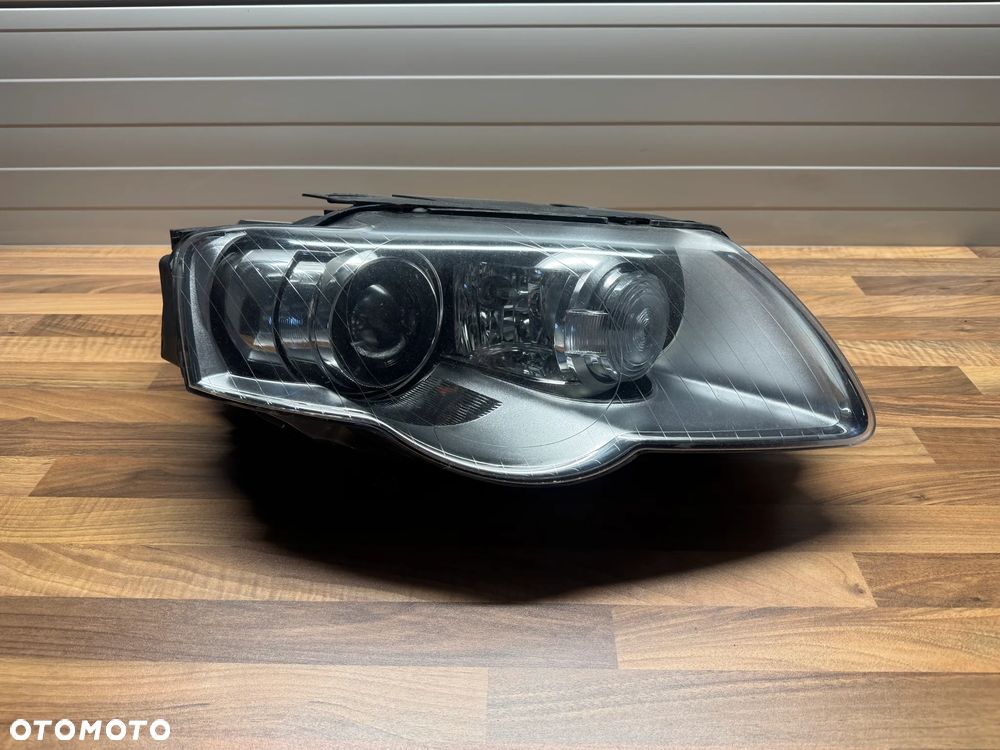 LAMPA XENON PRAWA VW PASSAT B6 BIXENON SKRĘTNY - 1