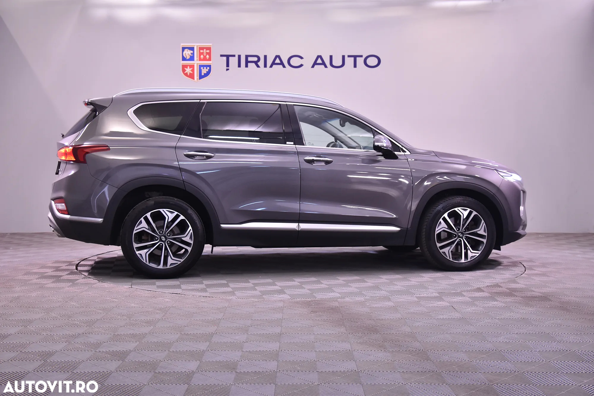 Hyundai Santa Fe - 6