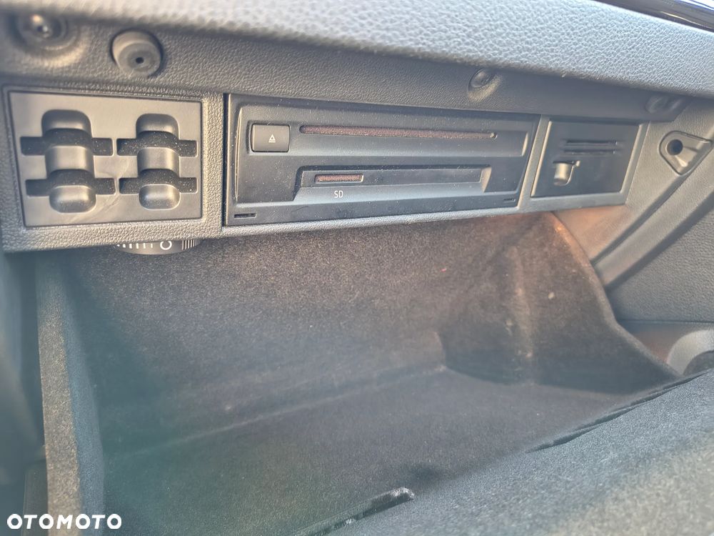 Volkswagen Golf 1.5 TSI BMT Evo Highline - 30