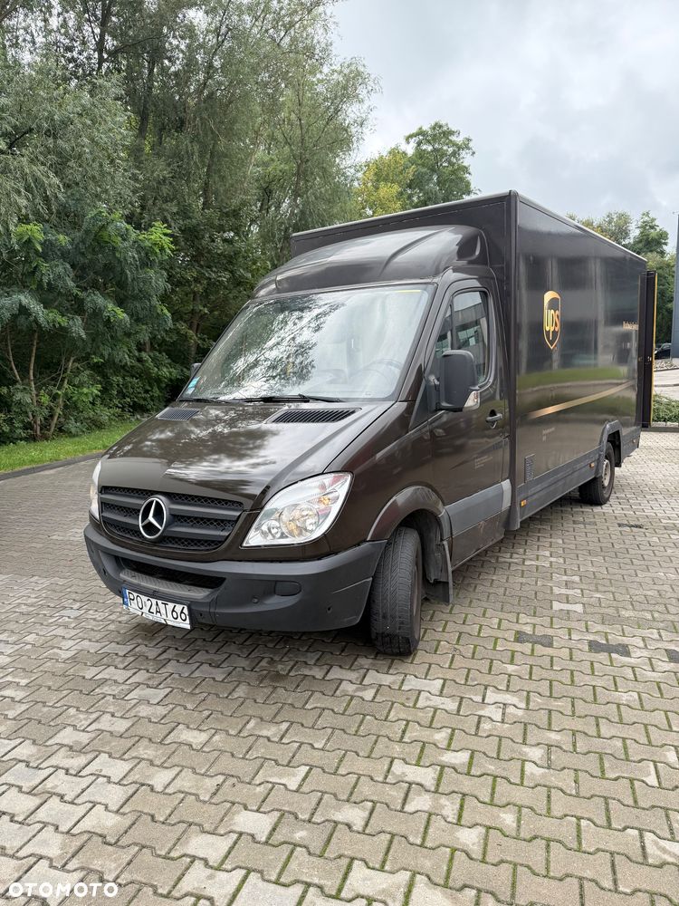 Mercedes-Benz Sprinter - 1