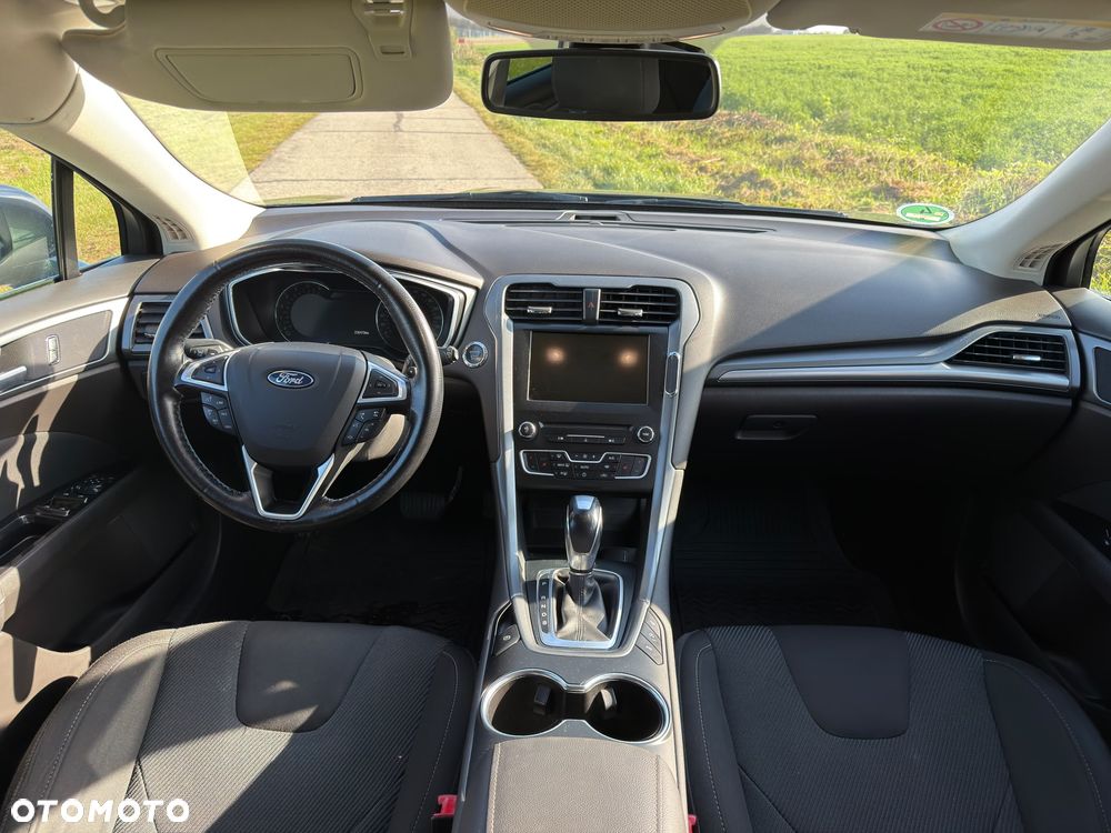 Ford Mondeo - 19