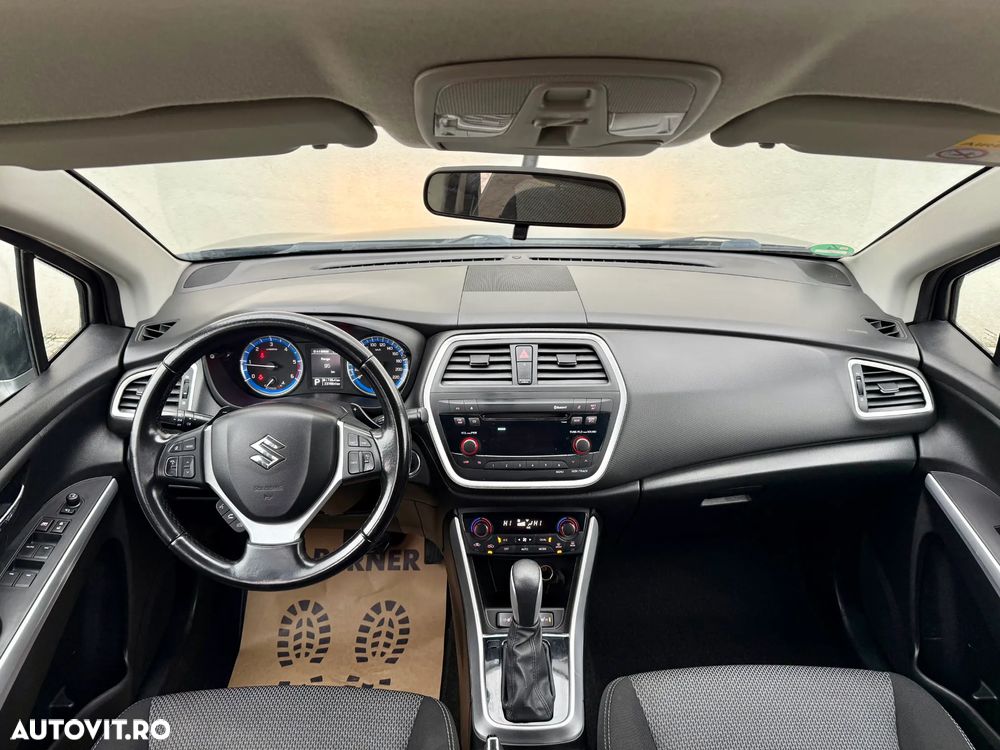 Suzuki S-Cross 1.6 DDIS TCSS 4x4 Comfort+ - 6