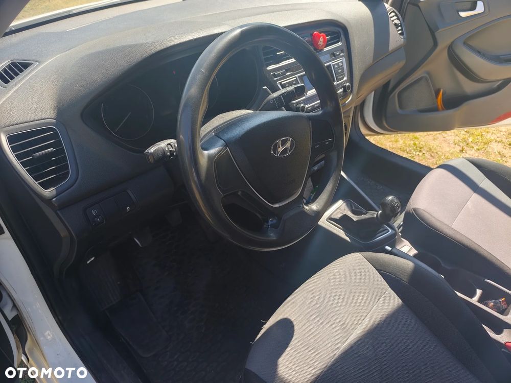 Hyundai i20 1.2 BlueDrive Classic + - 7
