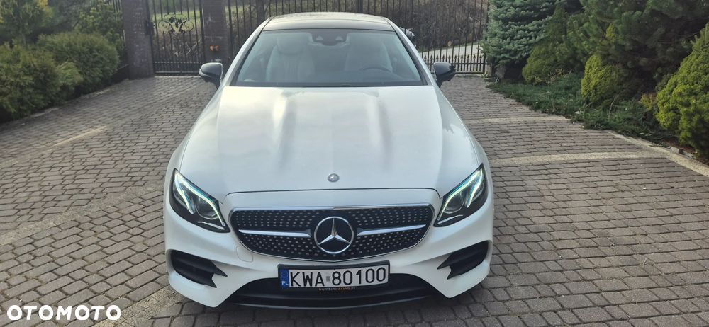 Mercedes-Benz Klasa E 400 4-Matic 9G-TRONIC - 5