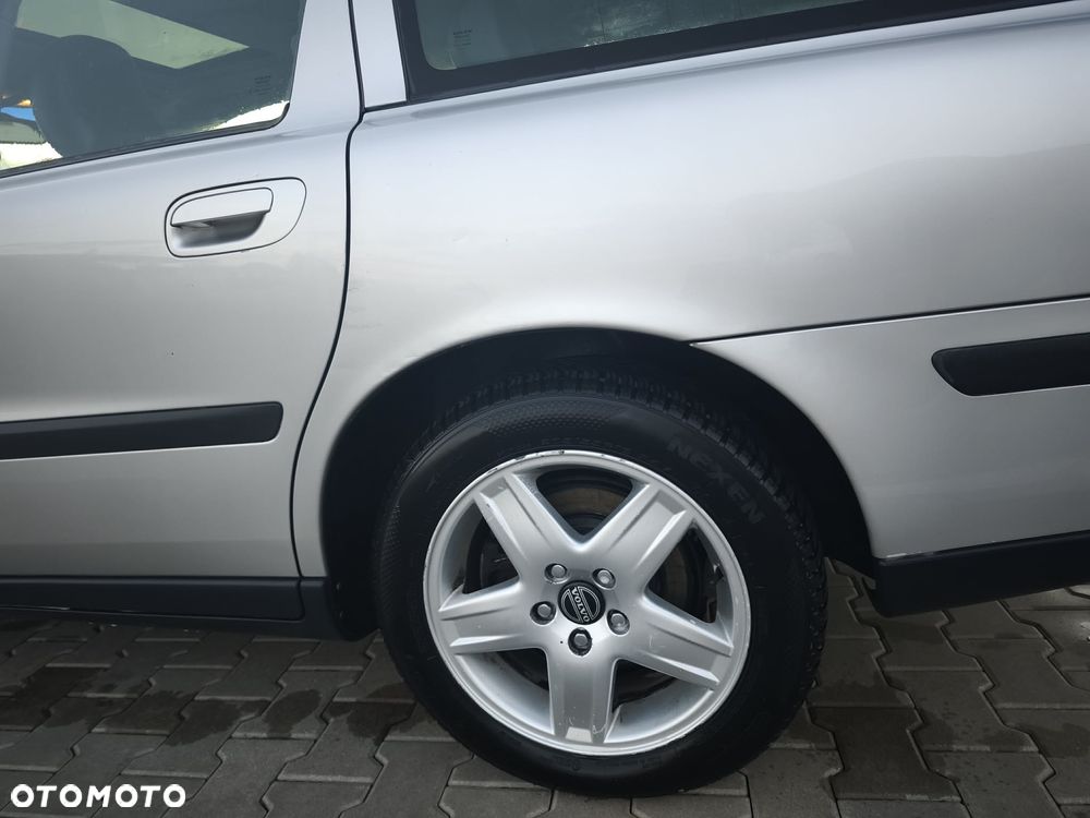 Volvo V70 2.4 - 4