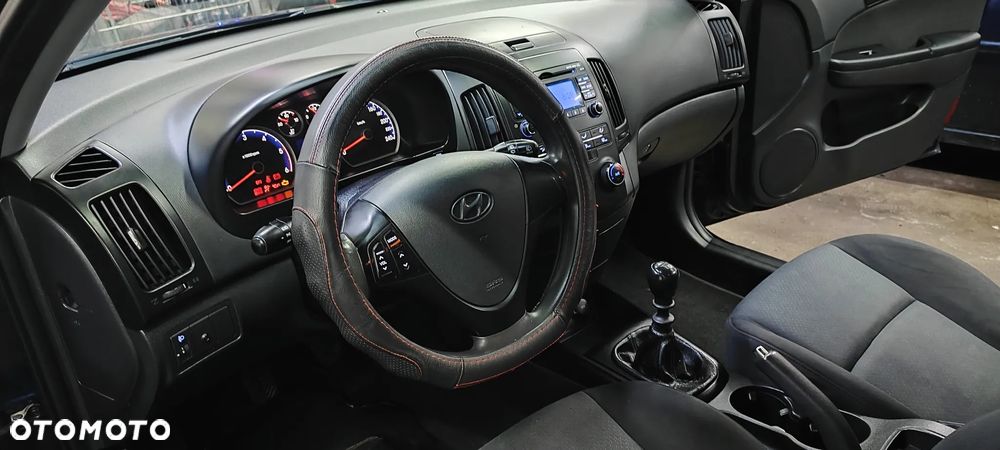 Hyundai i30 1.6 CRDi Comfort - 14