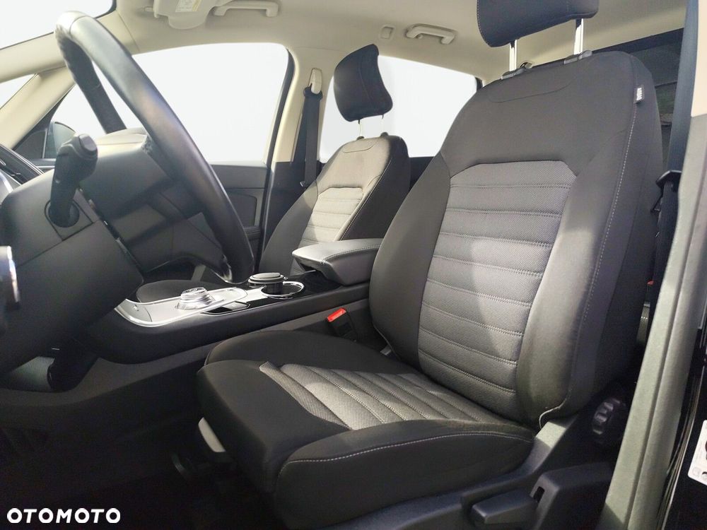 Ford S-Max - 10