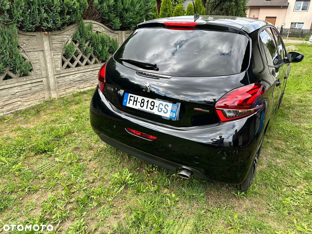 Peugeot 208 - 7