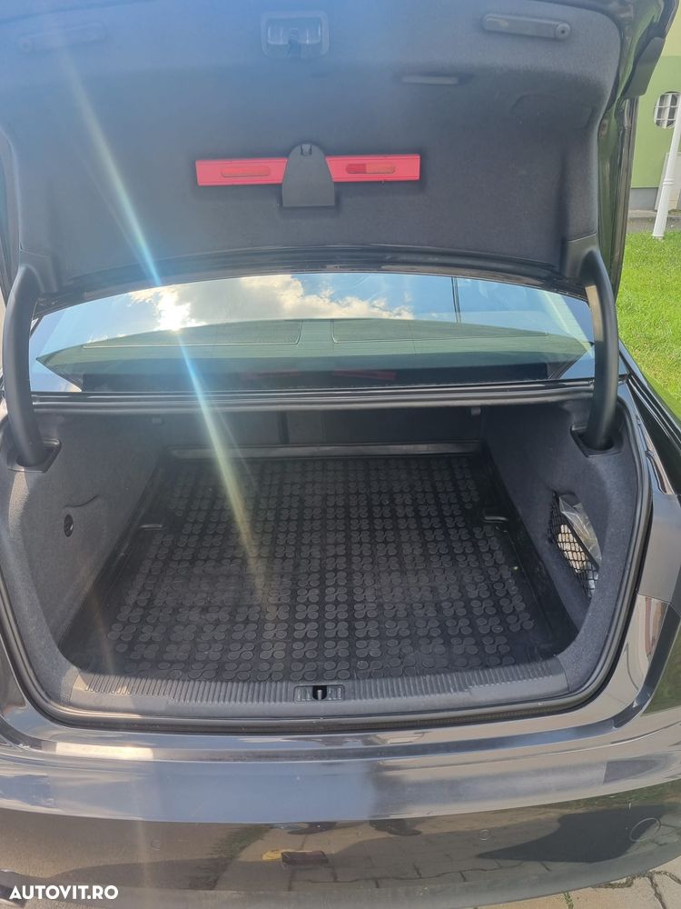 Audi A6 Limuzina 2.0 TDI - 9