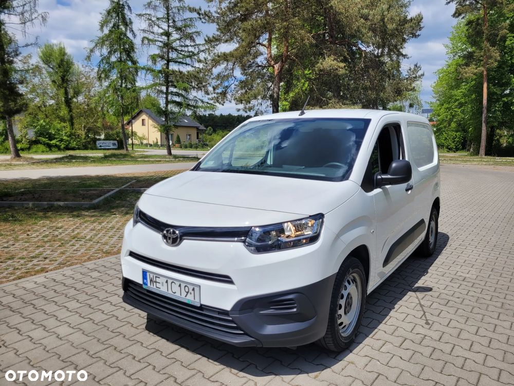 Toyota Proace City ładowność 900 kg L1 - 10