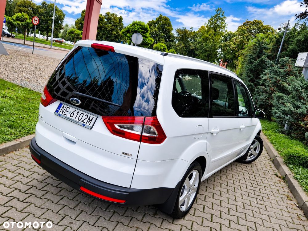 Ford Galaxy 2.0 TDCi DPF Titanium - 4