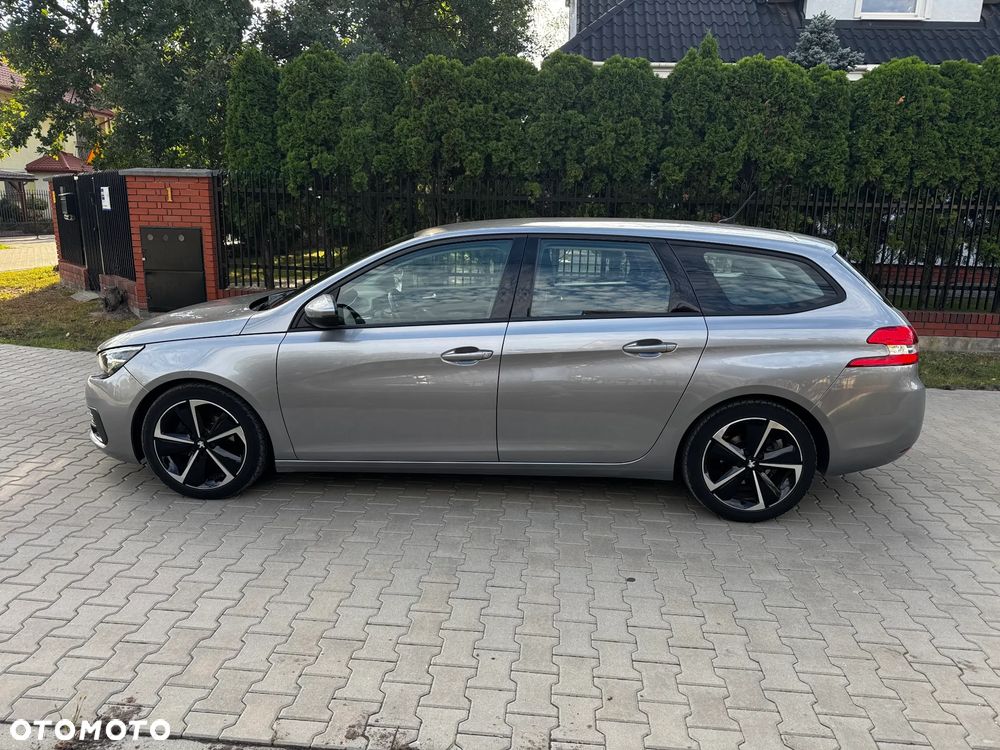 Peugeot 308 - 5