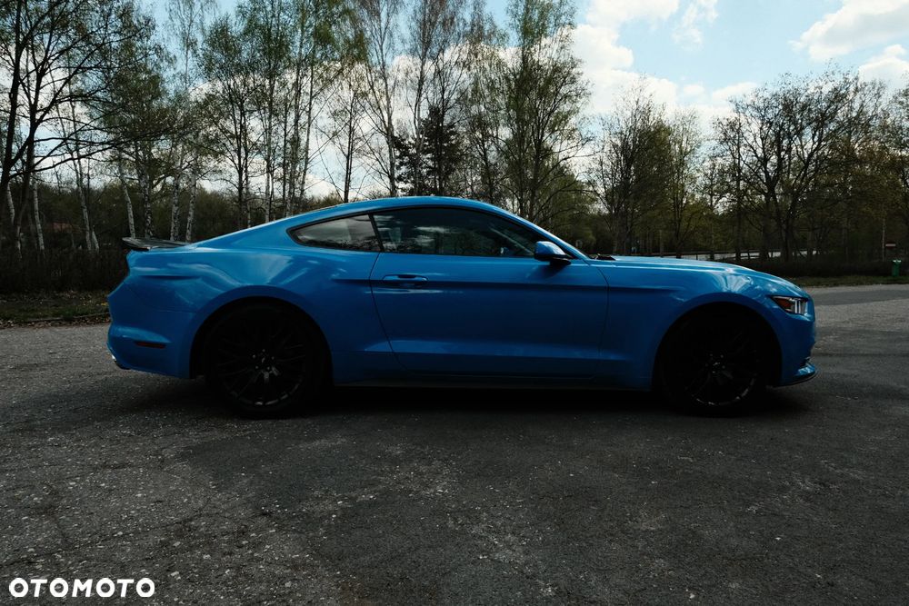 Ford Mustang 3.7 V6 - 9