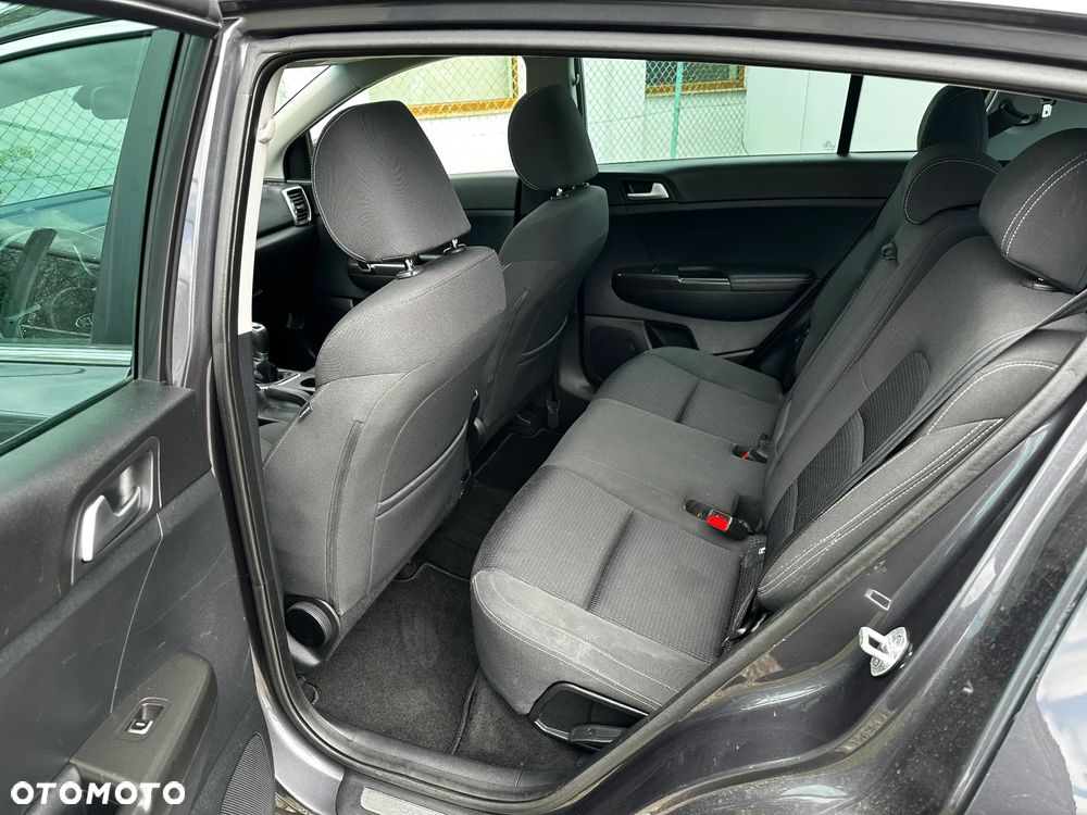 Kia Sportage 1.7 CRDI 2WD ISG Vision - 8