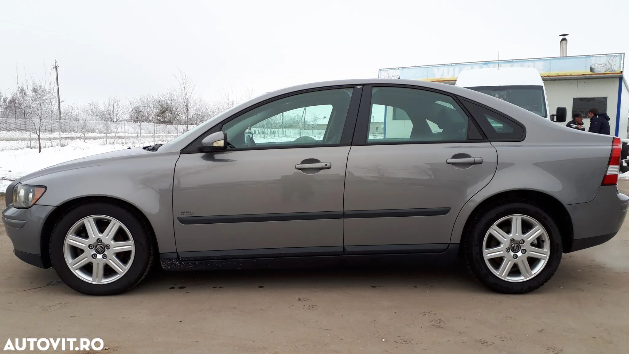 Volvo S40 - 1