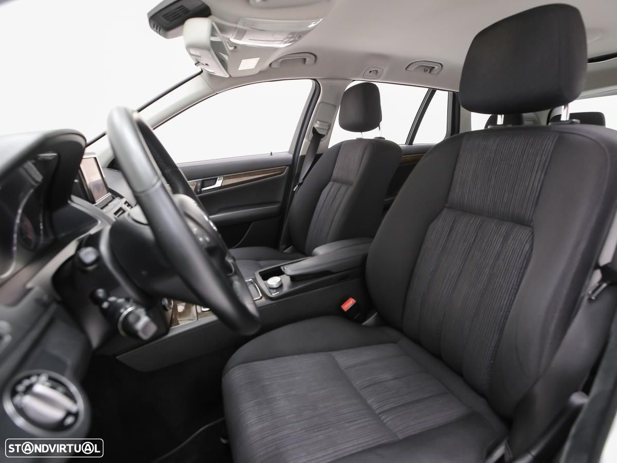 Mercedes-Benz C 220 CDi Avantgarde BlueEfficiency - 8