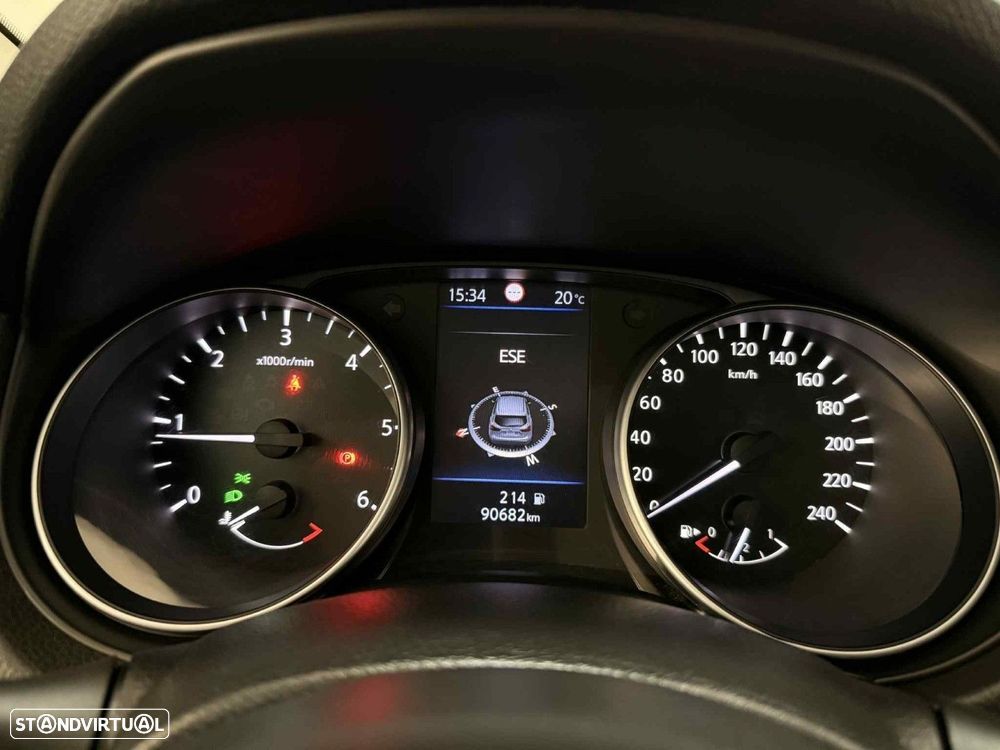 Nissan Qashqai 1.5 dCi N-Connecta - 15