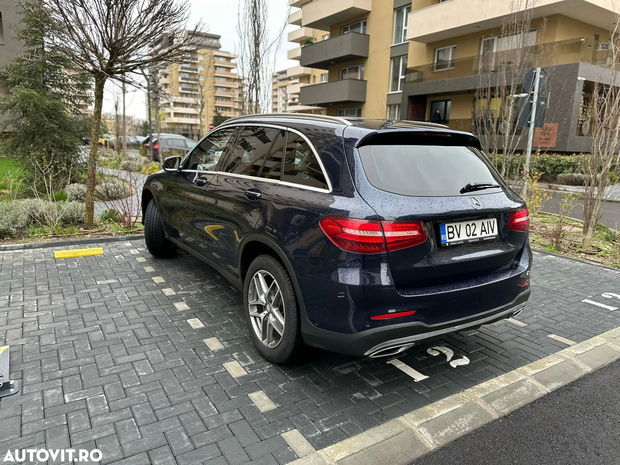 Mercedes-Benz GLC 250 d 4MATIC - 10