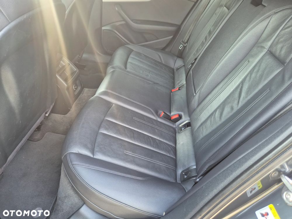 Audi A4 Avant 2.0 TDI ultra S tronic - 25