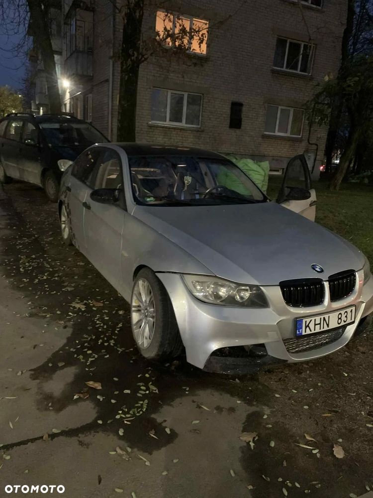 BMW Seria 3 335i - 14