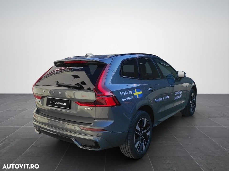 Volvo XC 60 B5 AT AWD MHEV Plus Dark - 6
