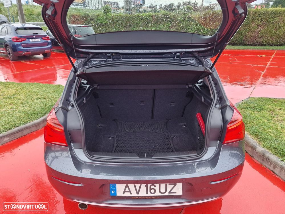 BMW 116 d Line Urban Auto - 6