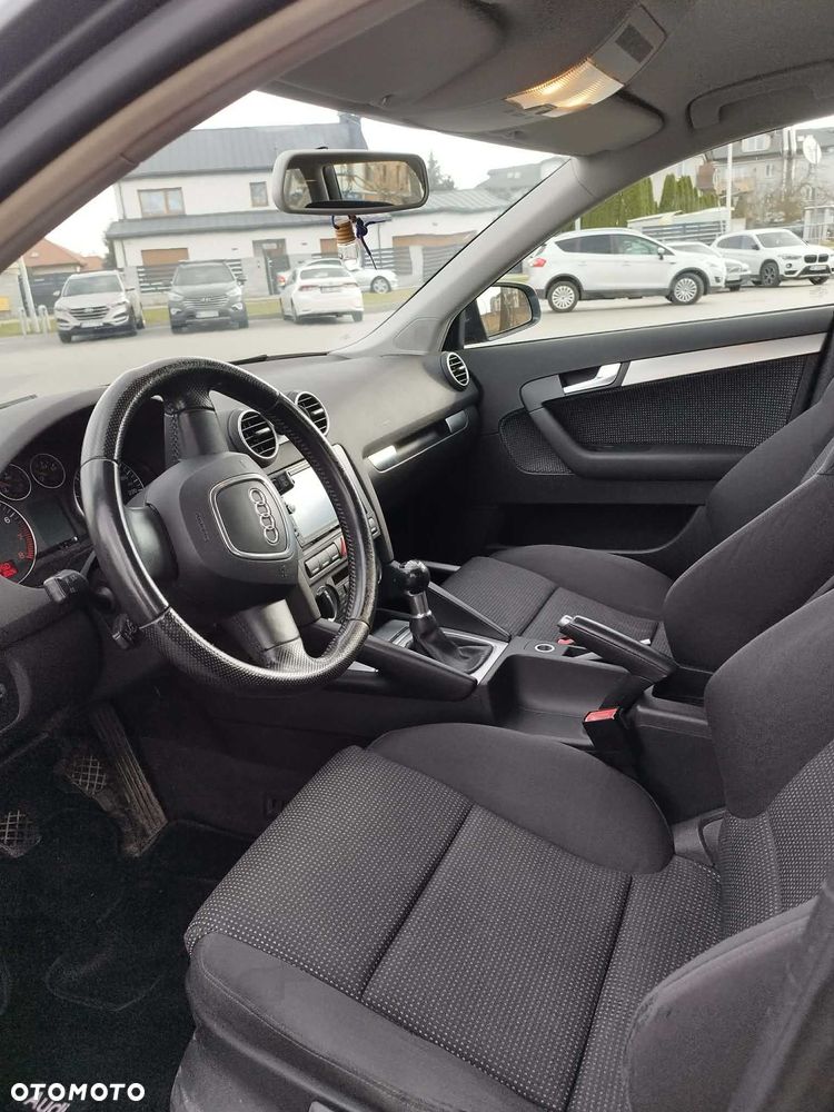 Audi A3 Sportback - 7