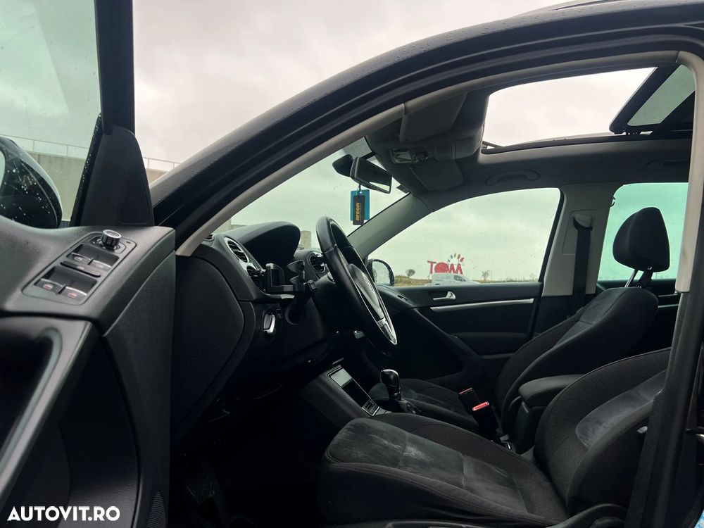 Volkswagen Tiguan 2.0 TDI DPF 4Motion BlueMotion Technology DSG Lounge Sport & Style - 21