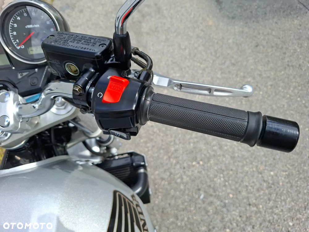 Honda CB - 21