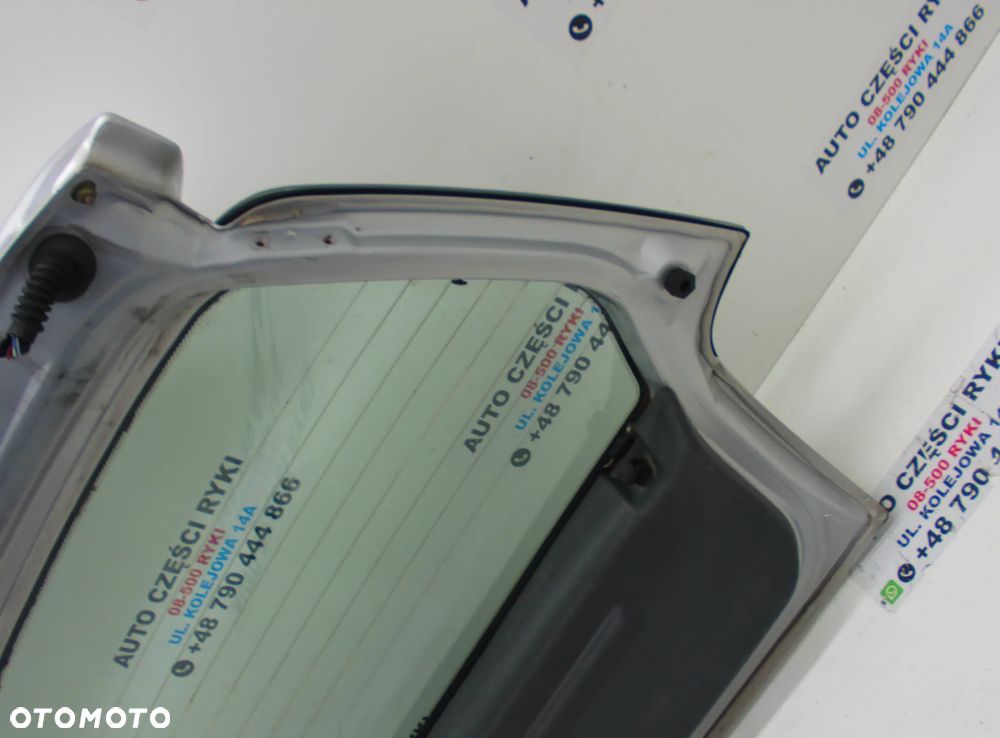 Mitsubishi Colt Klapa Bagażnika CJ0 - 9