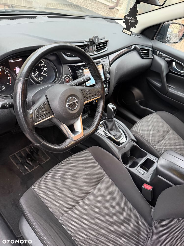 Nissan Qashqai - 16