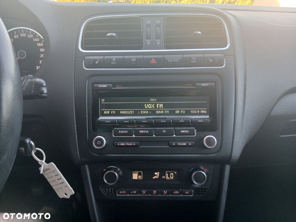 Volkswagen Polo 1.6 TDI DPF Highline - 6
