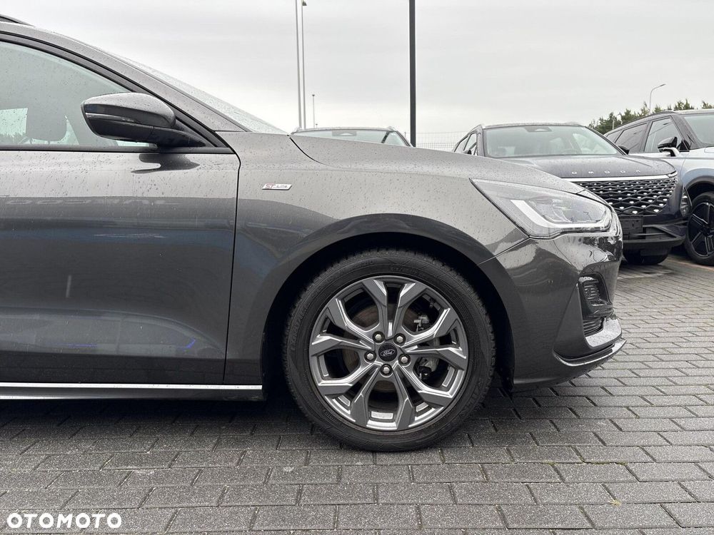 Ford Focus - 31