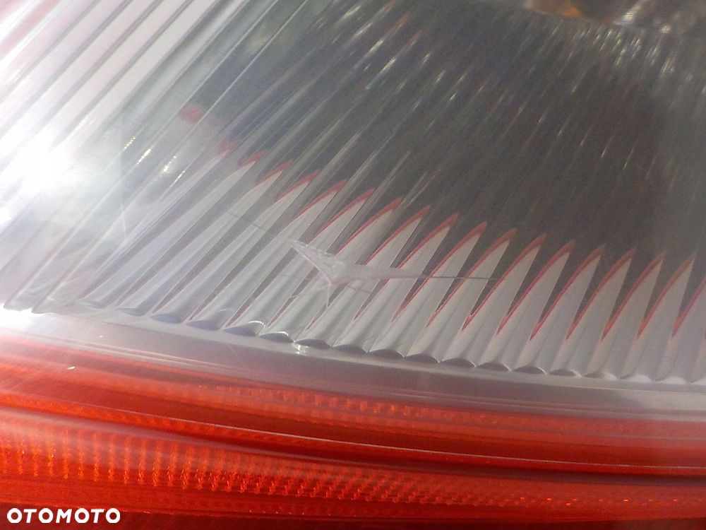 RENAULT MEGANE II HB LIFT LAMPA PRAWA TYŁ TYLNA - 4