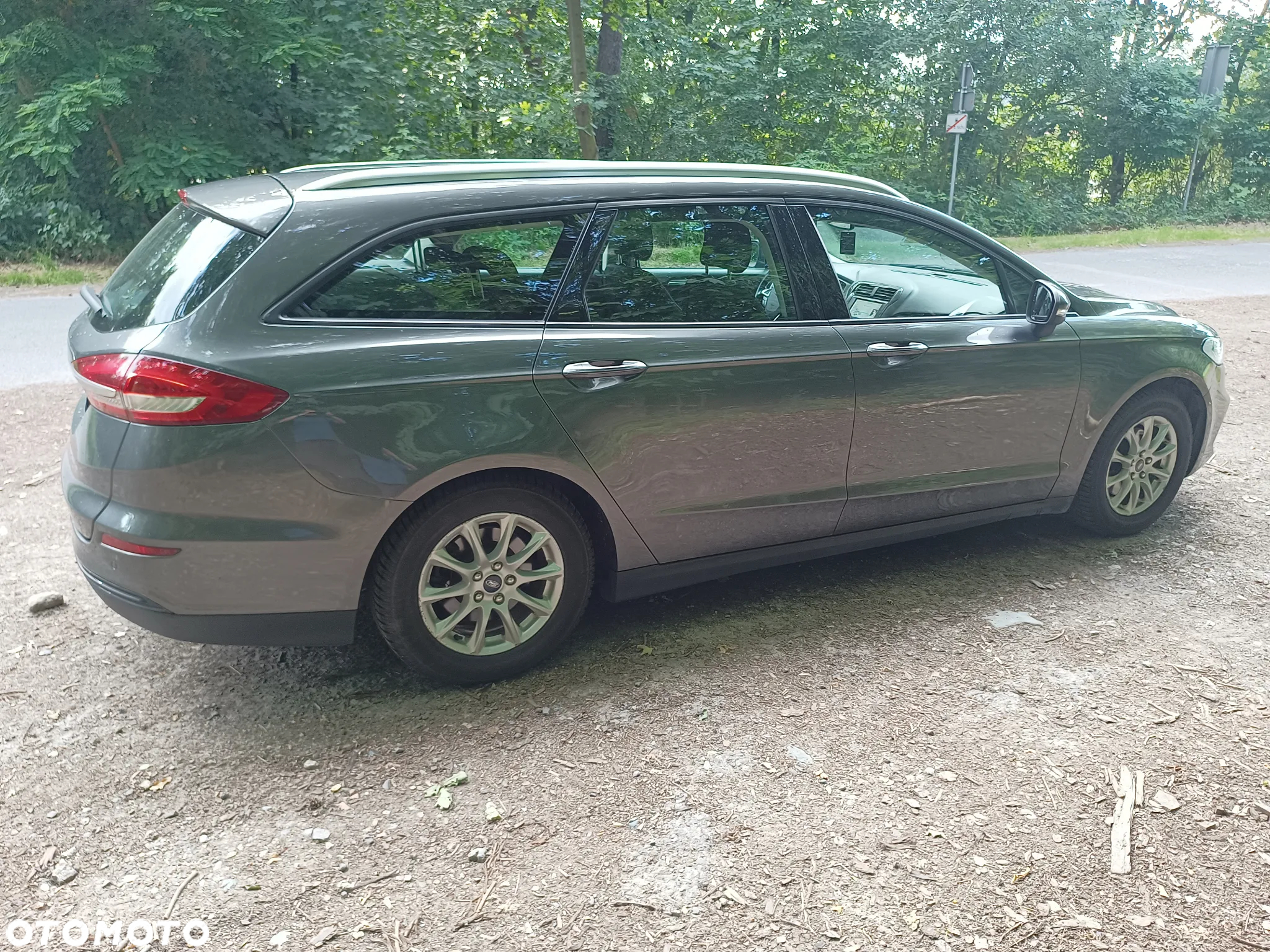 Ford Mondeo 1.5 EcoBoost Trend - 26
