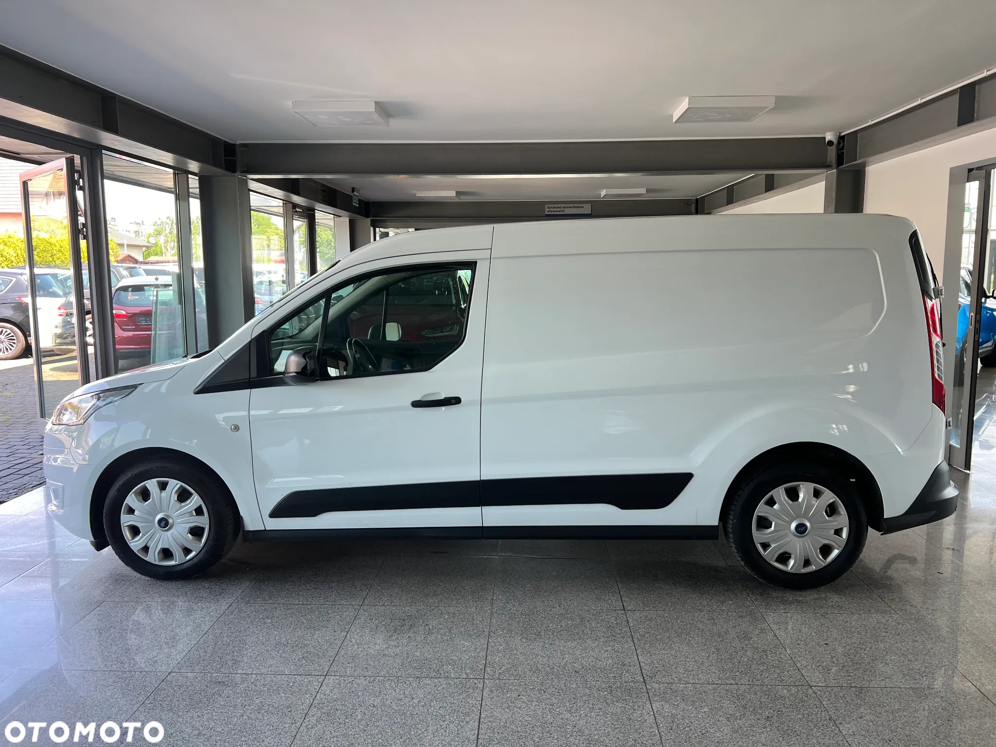 Ford Connect - 9