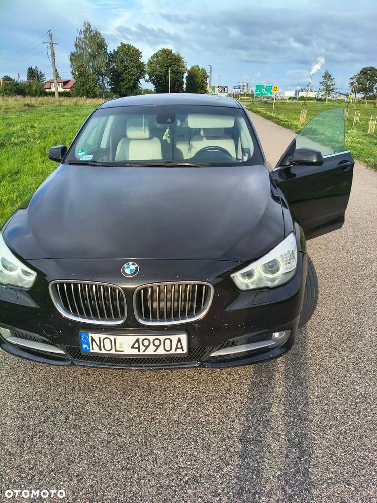 BMW 5GT - 5