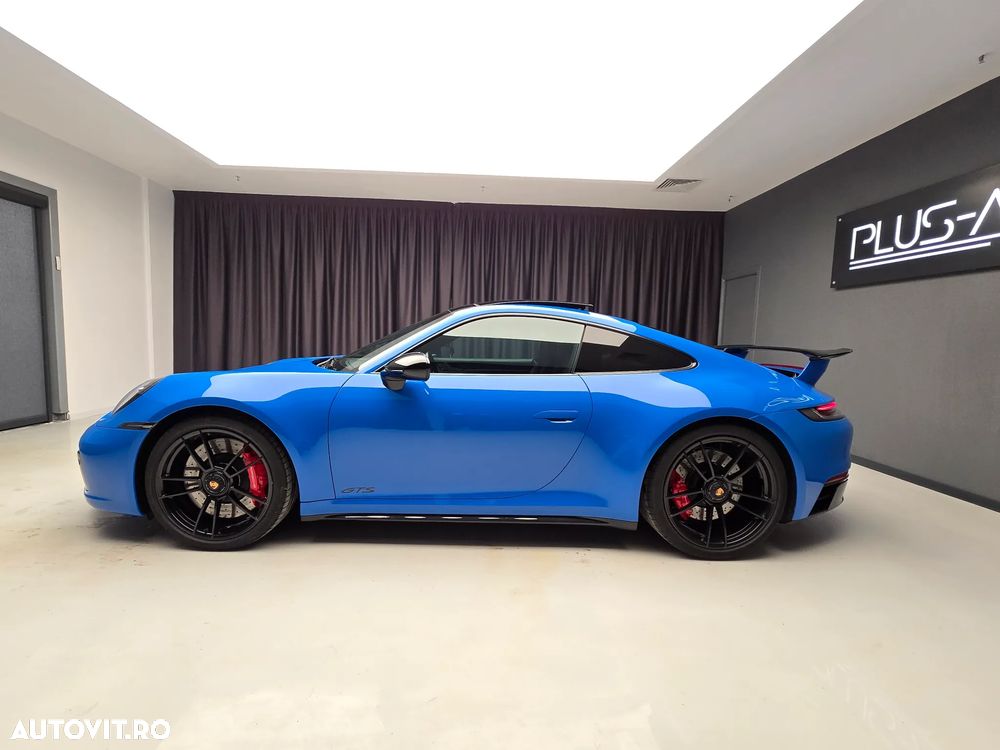 Porsche 911 4 GTS PDK - 6