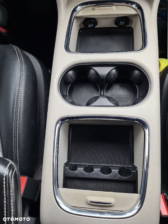 Dodge Grand Caravan 3.6 Express - 15