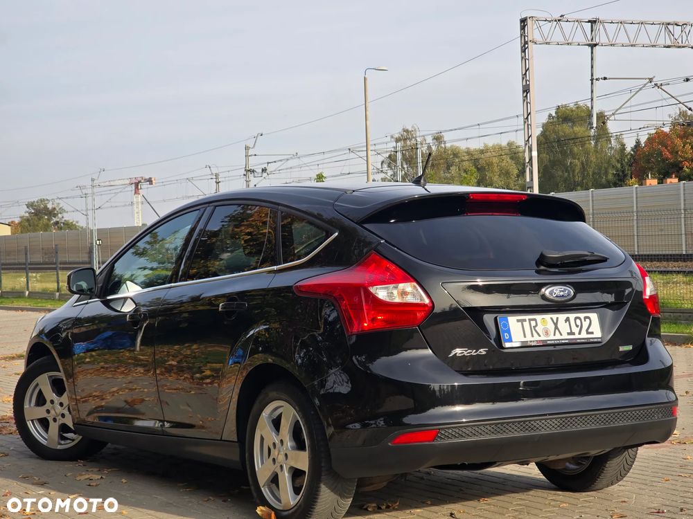 Ford Focus - 10