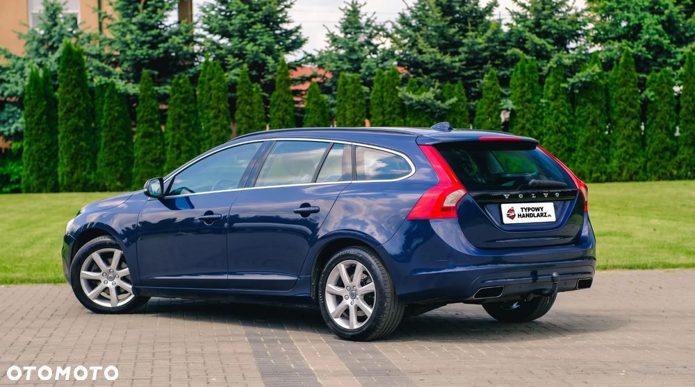 Volvo V60 D4 Drive-E Momentum - 6