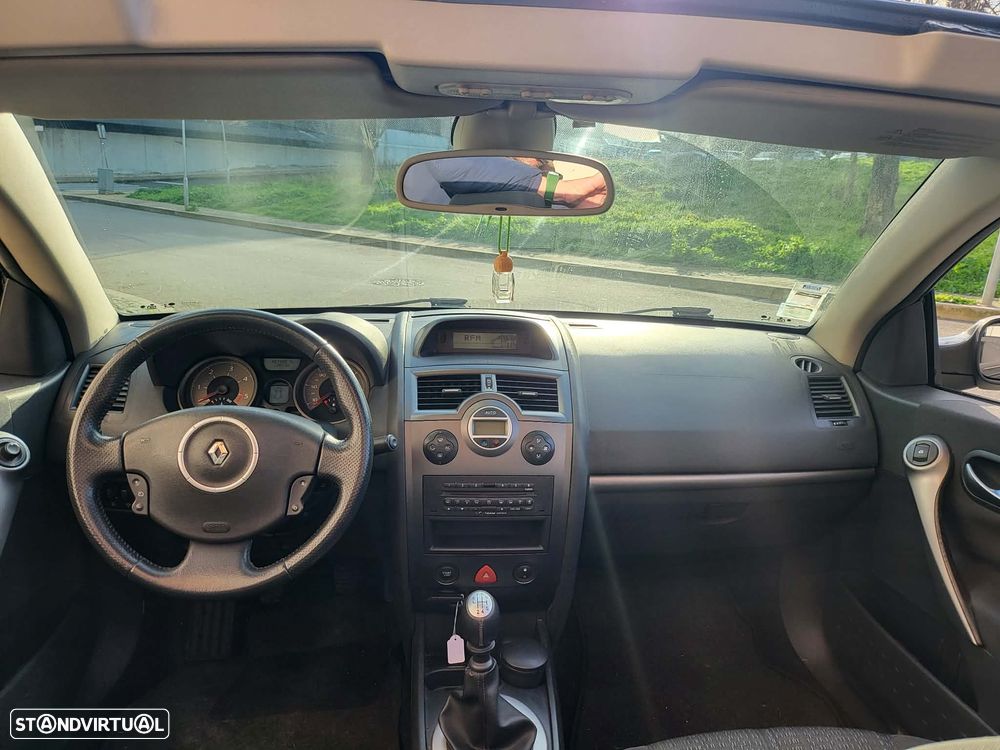 Renault Mégane CC 1.5 dCi Dynamique - 19