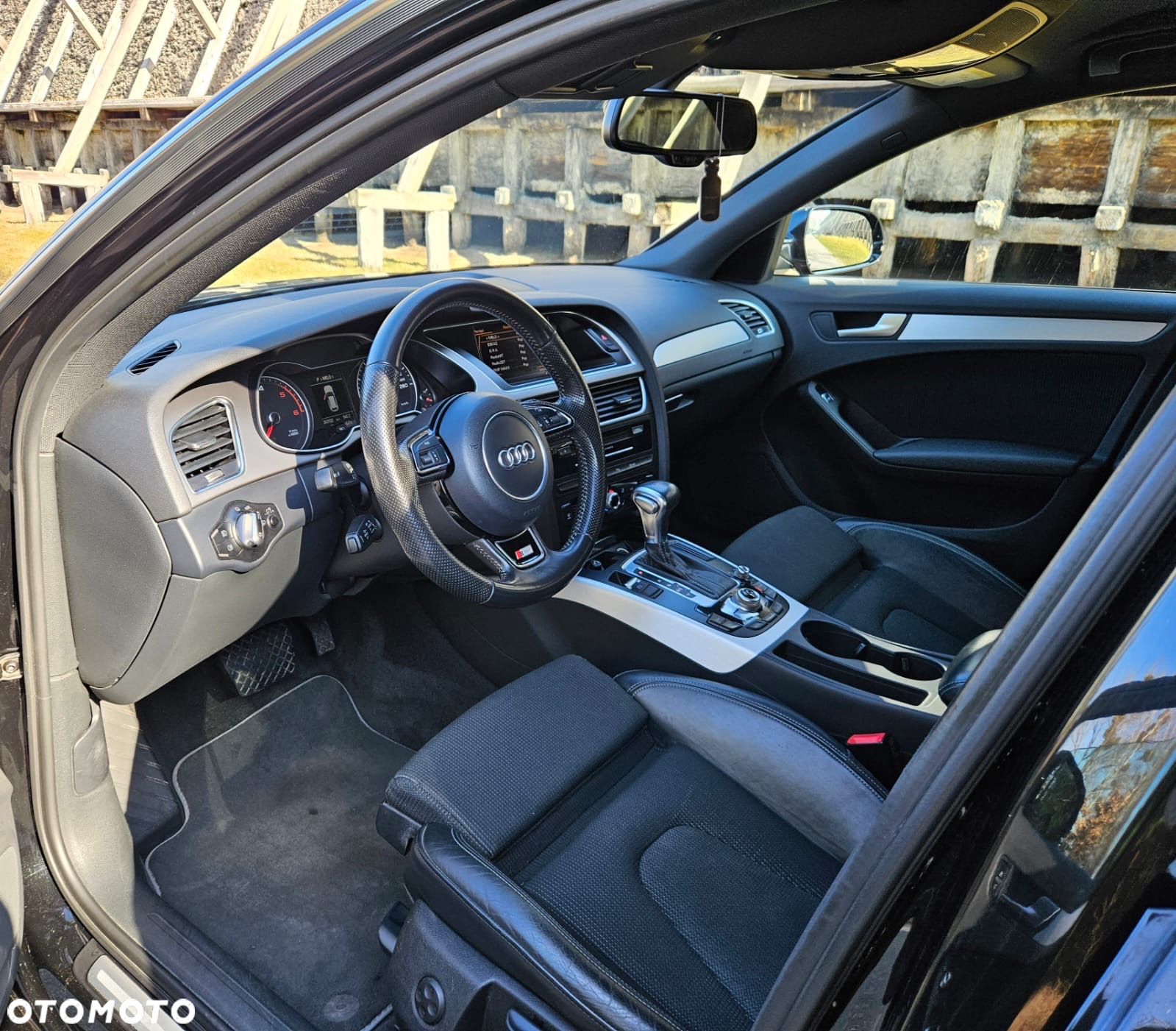 Audi A4 2.0 TDI DPF multitronic S line Sportpaket - 30