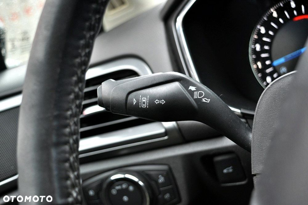 Ford Mondeo 2.0 TDCi Start-Stopp Titanium - 27