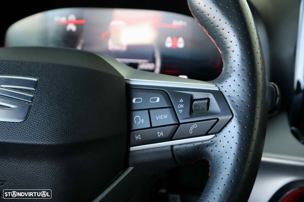 SEAT Arona 1.0 TSI FR — fotografia 20