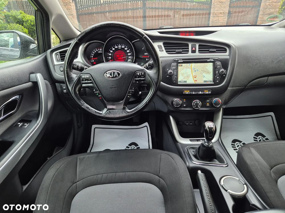 Kia Ceed 1.4 CVVT Edition 7 - 24