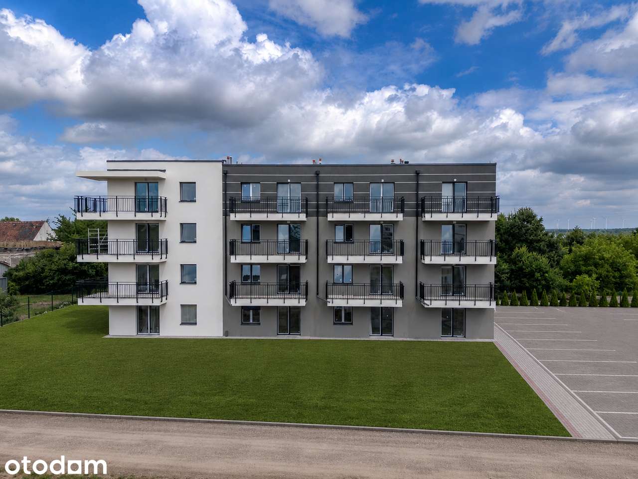 Migdałowa | 2 pokoje z balkonem | Winda