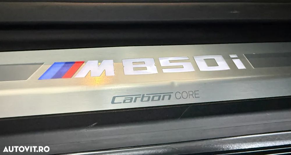 BMW M8 M850i xDrive - 16