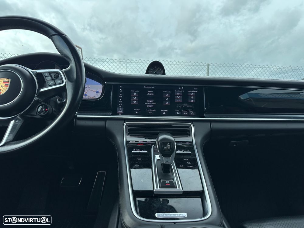 Porsche Panamera Sport Turismo - 8